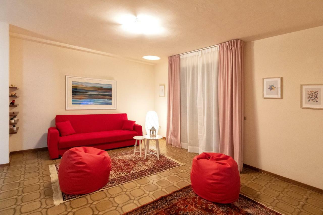 Casa Del Sole Leilighet Prato  Eksteriør bilde